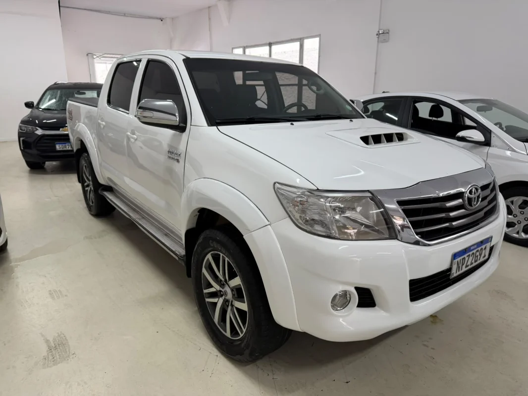 Hilux SRV 3.0 4x4 Diesel Automática 2014
