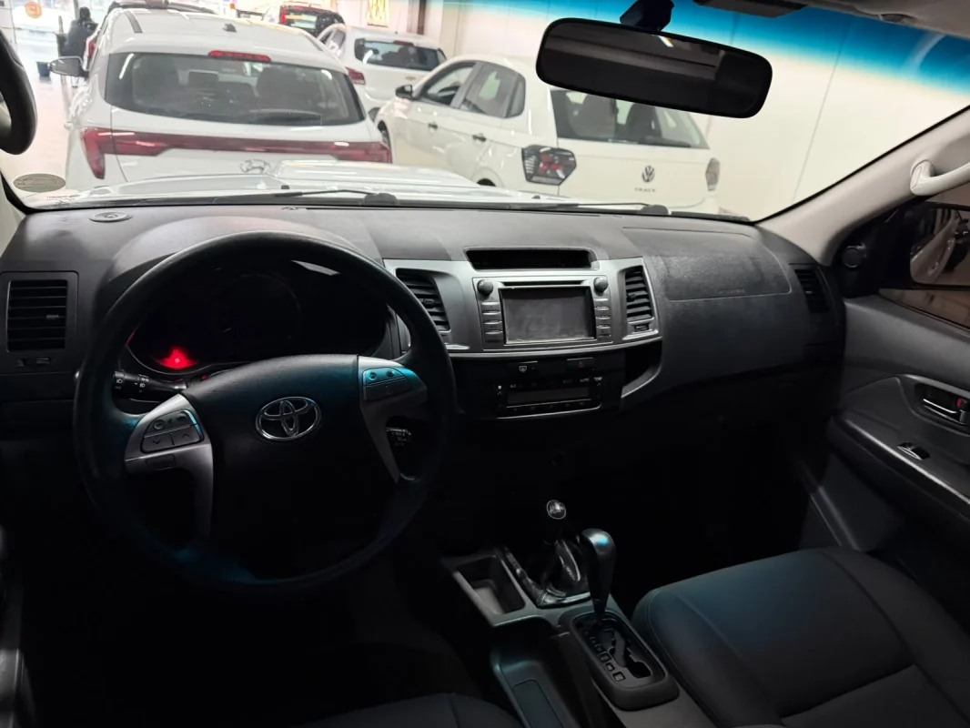 Hilux SRV 3.0 4x4 Diesel Automática 2014 - Imagem 6