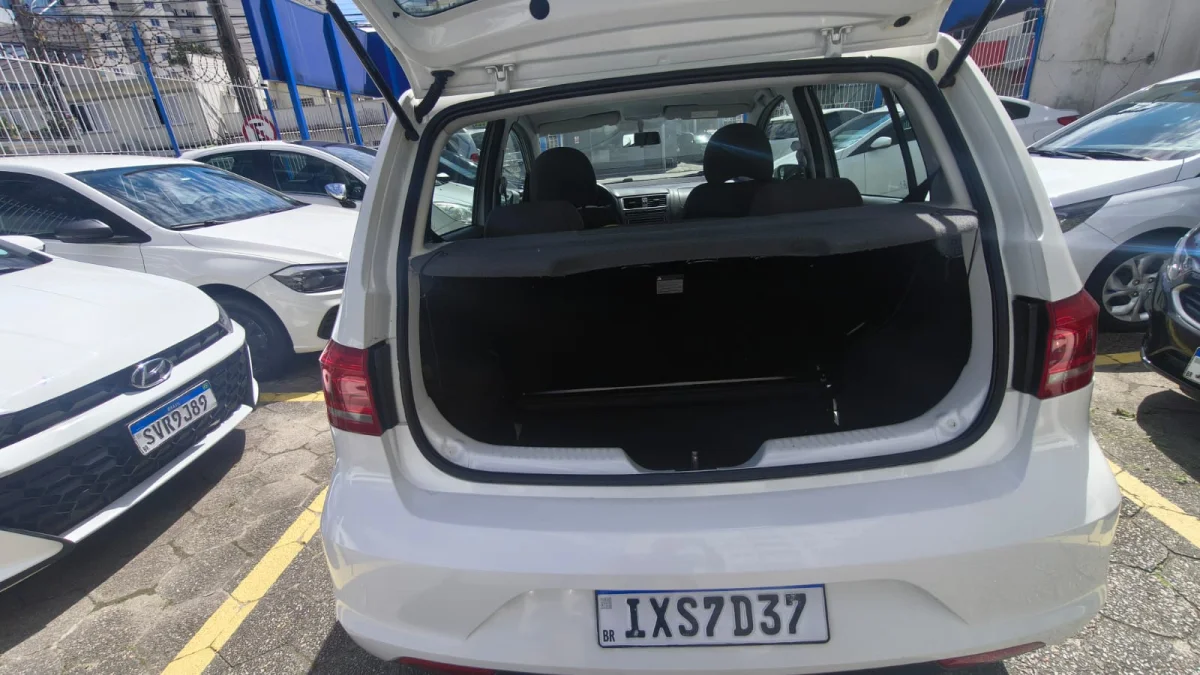 Fox Trendline 1.0 Flex 12V 5p 2017 - Imagem 8