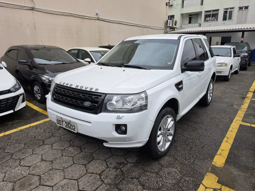 FREELANDER 2 SD4 SE 2015 - Imagem 3