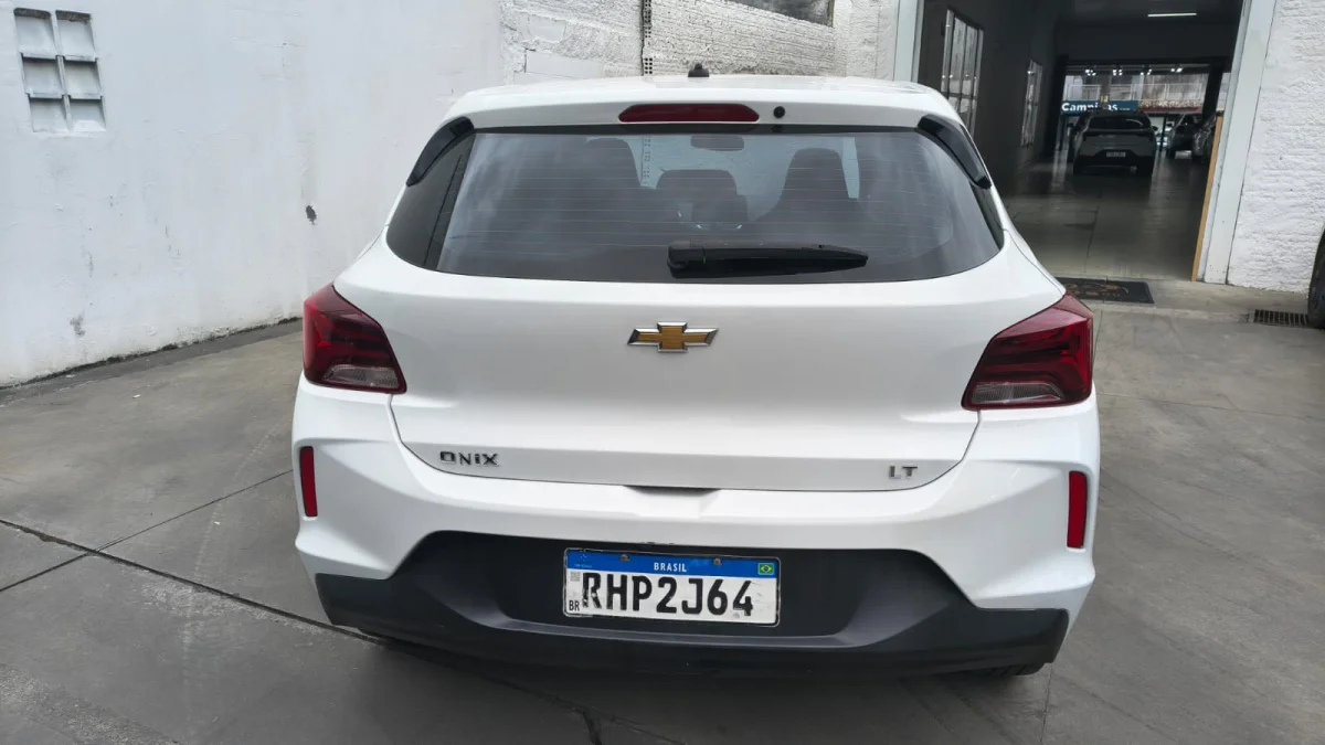 Onix Hatch LT2 1.0 Completo 2022 - Imagem 5