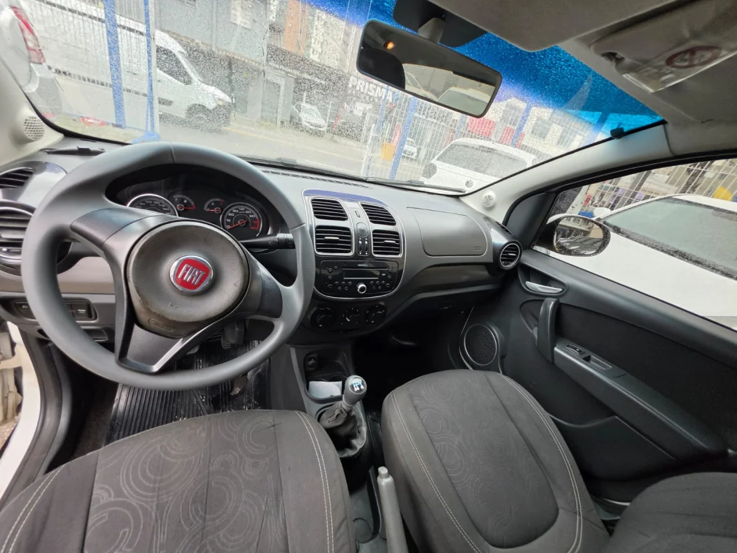 Grand Siena ATTRAC Completo Manual 1.4 2014 - Imagem 5