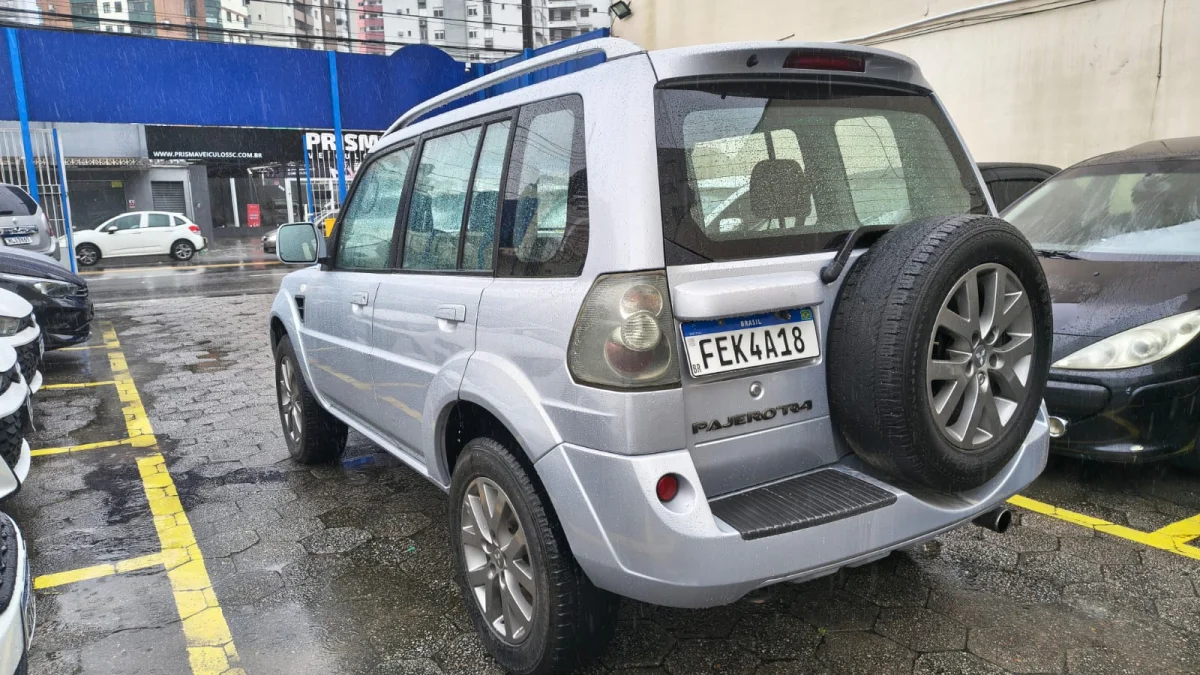 Pajero TR4 2.0 Flex 16V 4X2 Mec. 2013 - Imagem 5