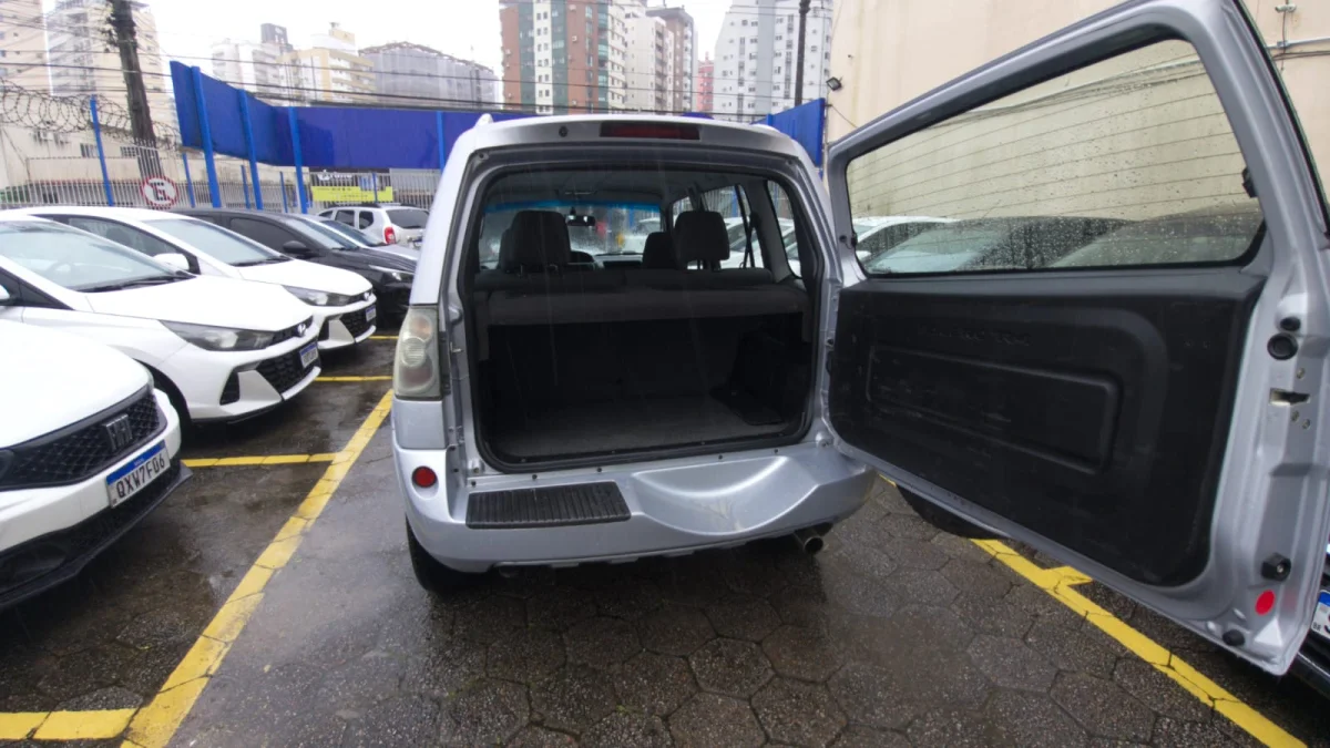 Pajero TR4 2.0 Flex 16V 4X2 Mec. 2013 - Imagem 9