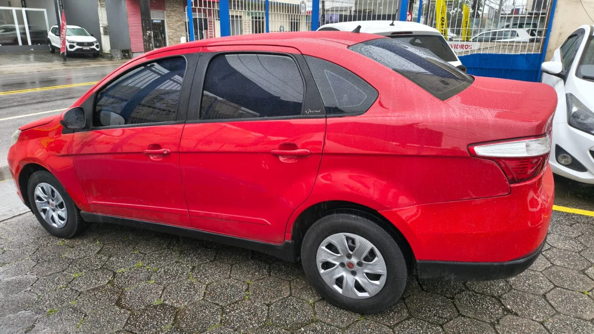 Grand Siena ATTRAC 1.4 GNV 2014 - Imagem 3