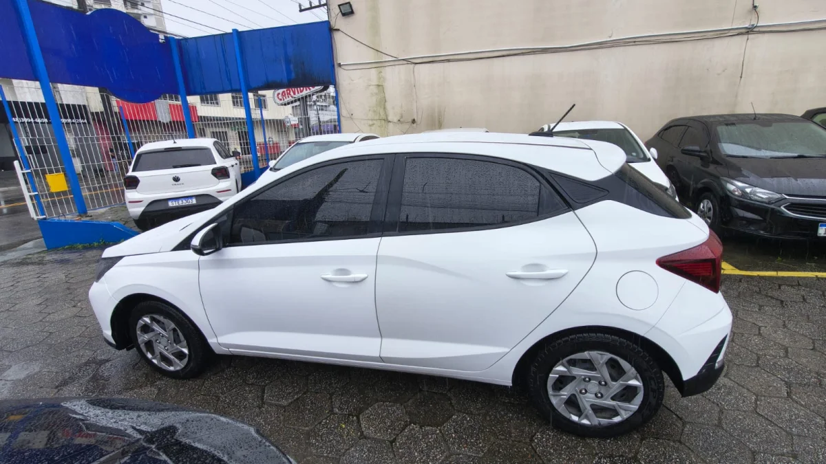 HB20 Comfort 1.0  Mec 2024 - Imagem 3