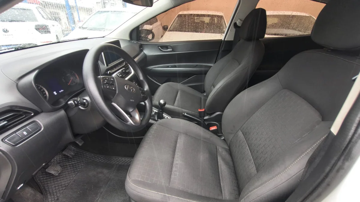 HB20 Comfort 1.0  Mec 2024 - Imagem 9