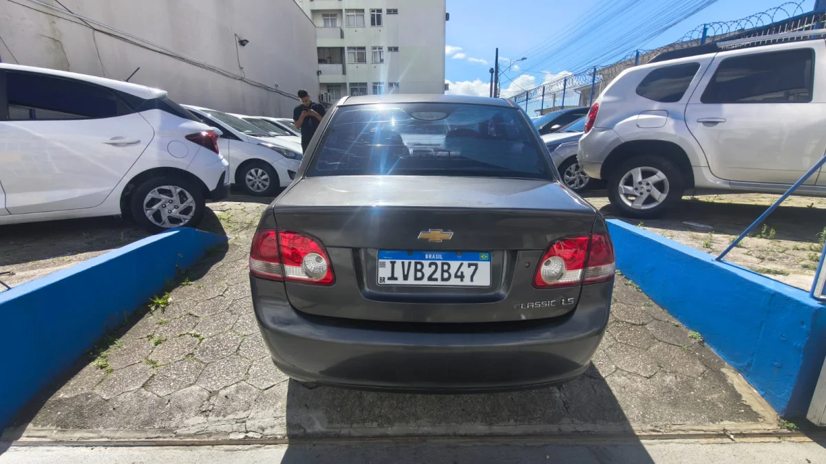 Classic Life 1.0 C/ Ar condicionado Manual 2014 - Imagem 7