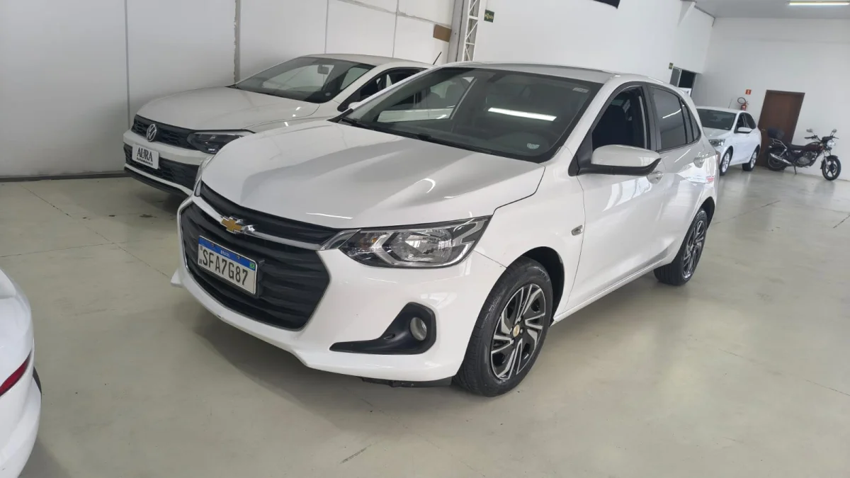 Onix Hatch LT2 1.0 Completo 2024 - Imagem 2