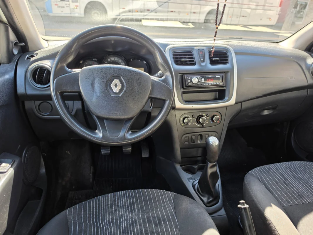 SANDERO Authentique Hi-Power 1.0 16V 2016 Completo - Imagem 5