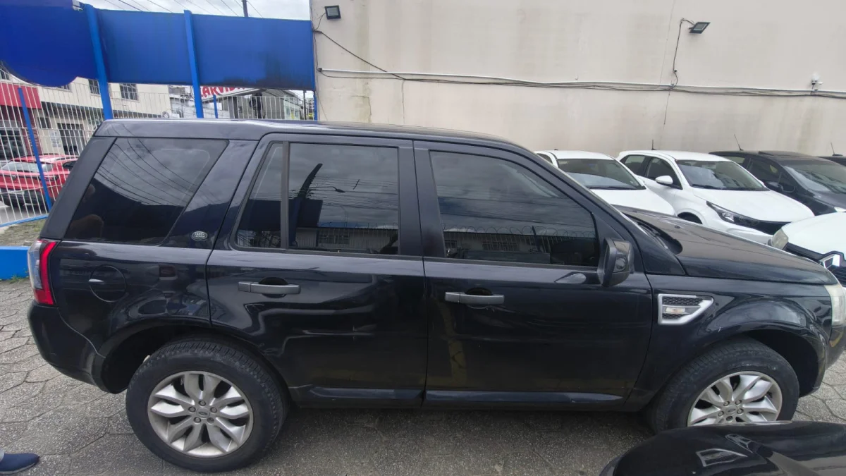 LR FREELANDER2 SD4 SE 2011 - Imagem 4