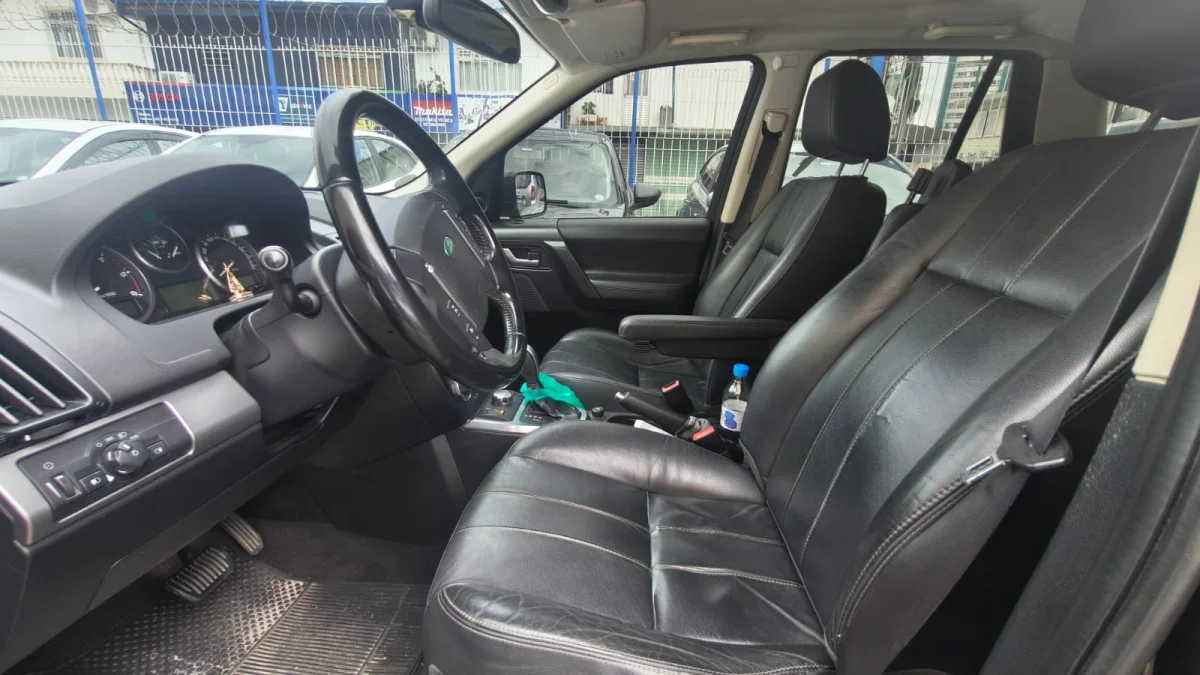 LR FREELANDER2 SD4 SE 2011 - Imagem 10