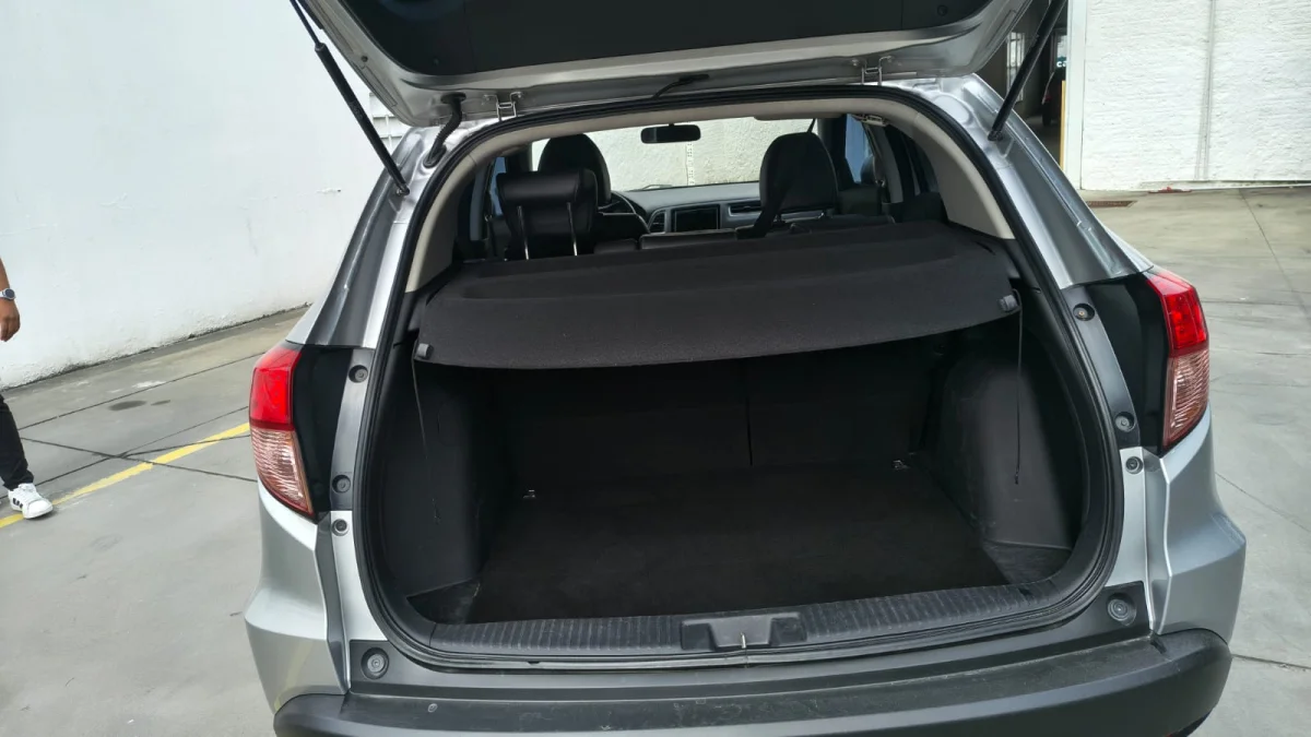 HR-V EXL 1.8 Flexone 16V 5p Aut. 2016 - Imagem 12