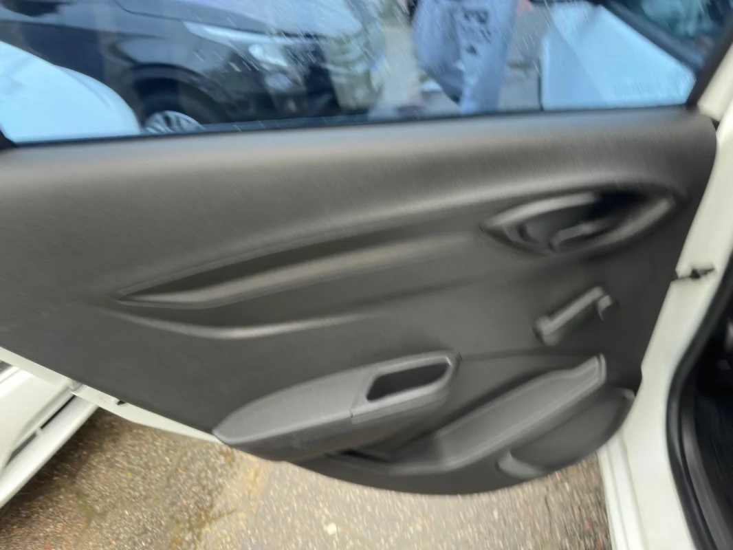 ONIX HATCH Joy 1.0 8V Flex 5p  2020 - Imagem 12