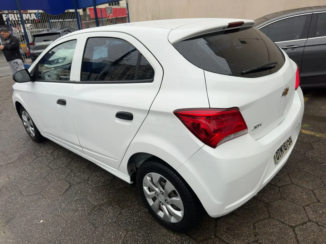 ONIX HATCH Joy 1.0 8V Flex 5p  2020 - Imagem 5