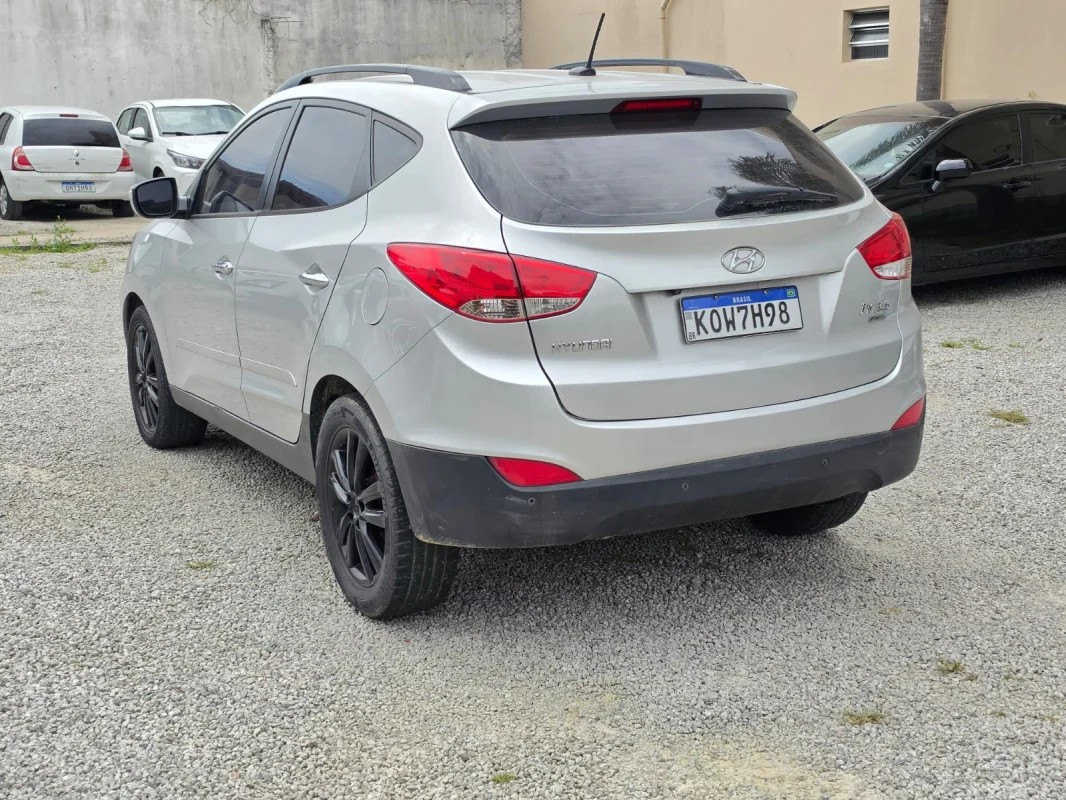 Ix35 2.0 16V 170cv 2WD/4WD Automático 2012 - Imagem 2