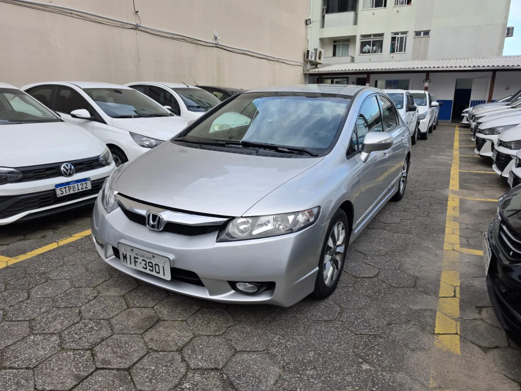 Civic Sed. LXL / SE 1.8 Flex 16V Automático 2011 GNV - Imagem 3