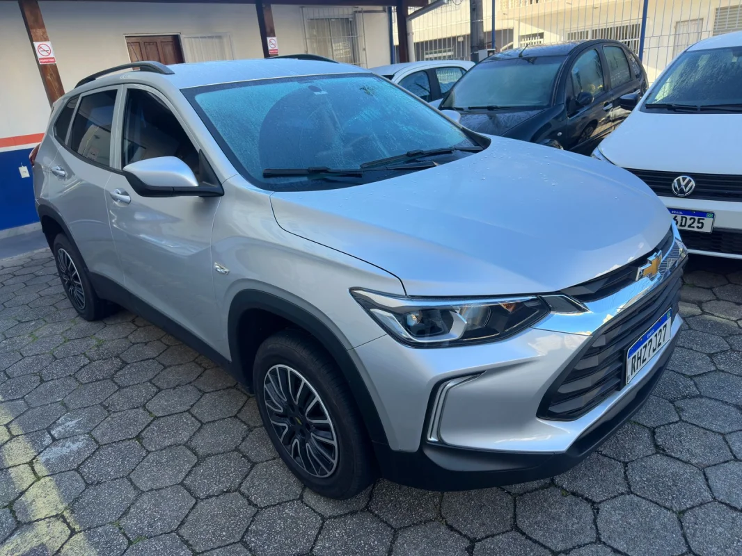Tracker 1.0 TURBO Automática 2023