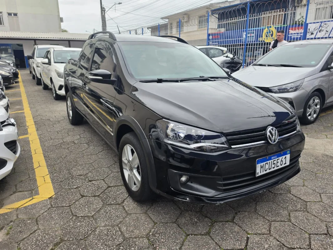 Saveiro Highline 1.6 Flex 8V CD 2015