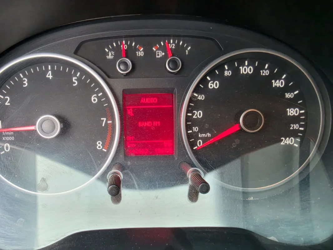 Saveiro Highline 1.6 Flex 8V CD 2015 - Imagem 7