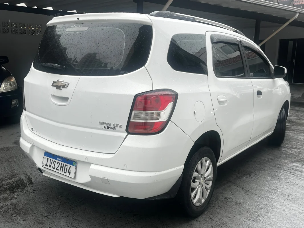 SPIN 1.8 LTZ 7 lugares - Imagem 2
