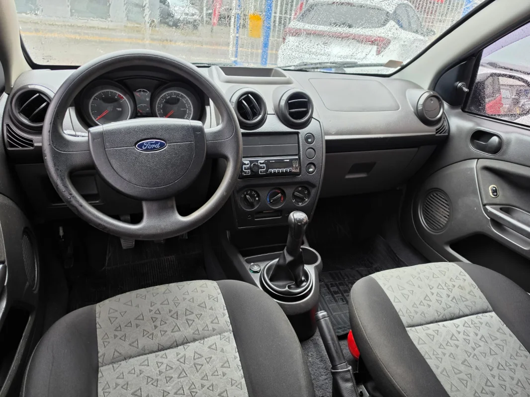 Fiesta Sedan SE 1.6 16V Flex 4p 2012 - Imagem 5