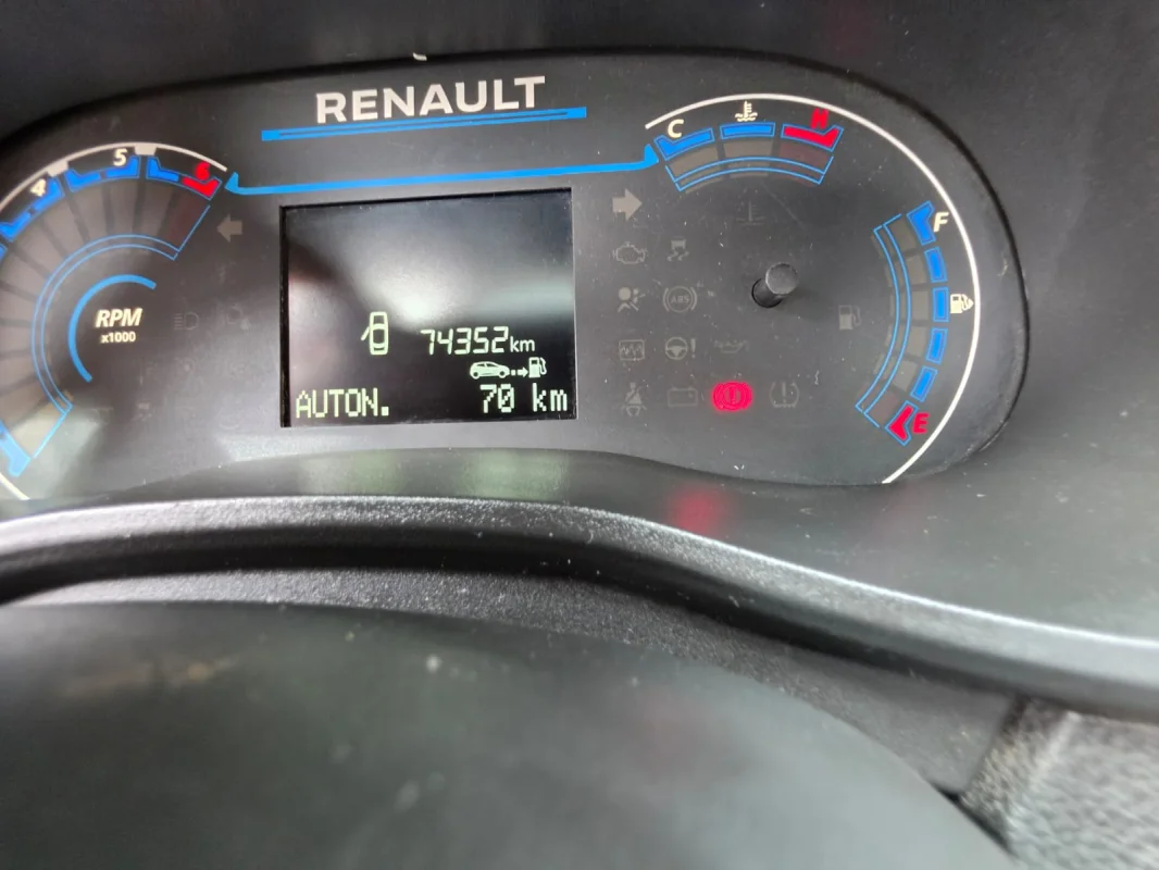 KWID Zen 1.0 Flex 12V 5p Mecânico 2023 - Imagem 7