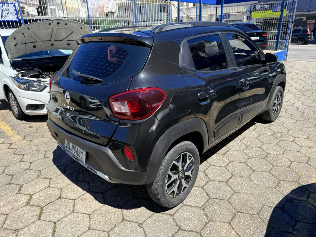 Kwid Outsider 1.0 Mec. Completo 2022 - Imagem 3