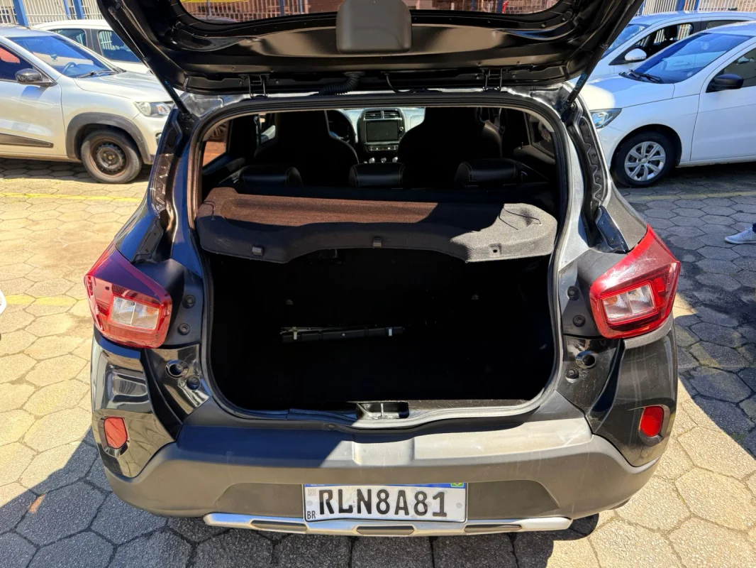 Kwid Outsider 1.0 Mec. Completo 2022 - Imagem 7