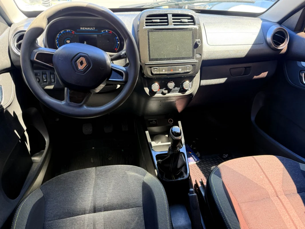Kwid Outsider 1.0 Mec. Completo 2022 - Imagem 8