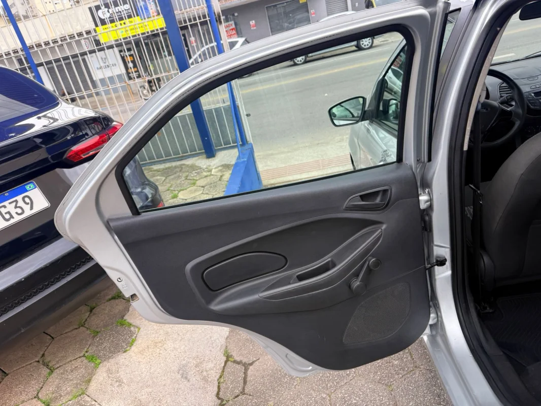 Ka Sedan SE 1.5 Mec. Completo 2016 - Imagem 15