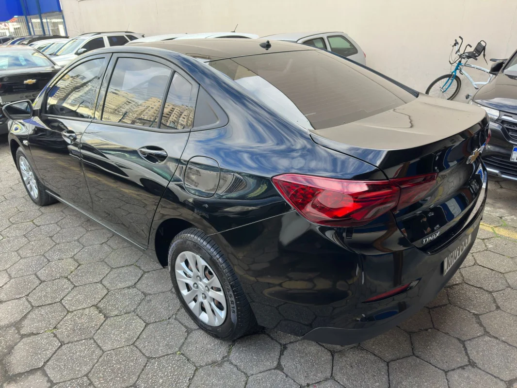 ONIX SEDAN Plus LT 1.0 12V Flex 2022 - Imagem 5