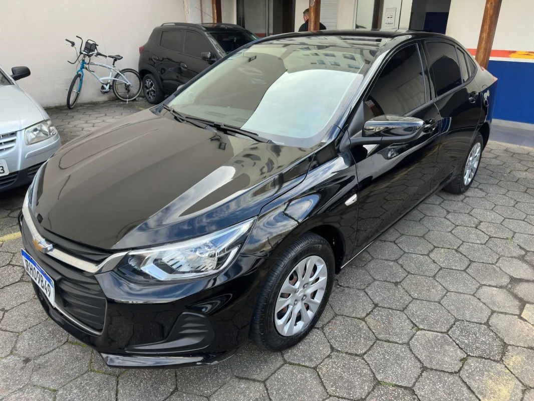 ONIX SEDAN Plus LT 1.0 12V Flex 2022 - Imagem 3