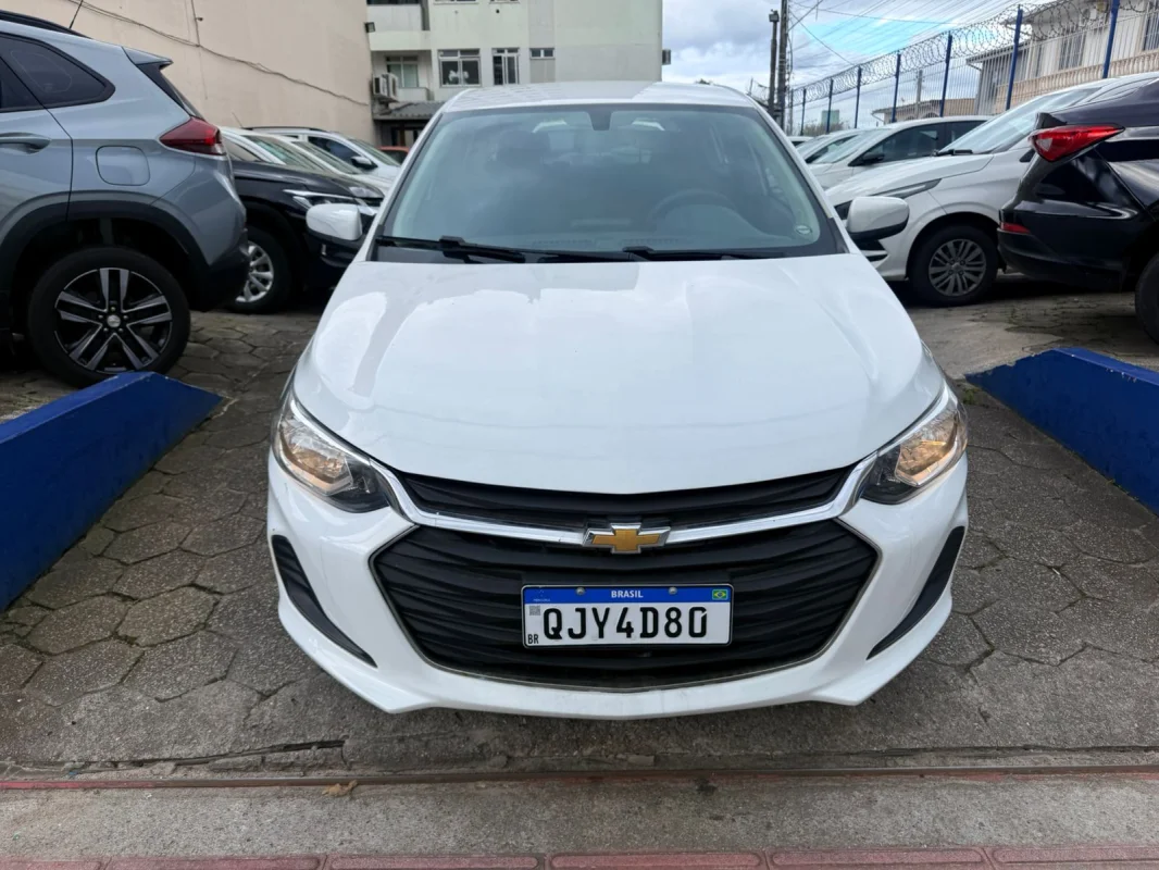 Onix LT 1.0 Mec. Completo 2020 - Imagem 2