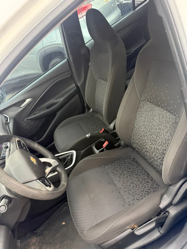 Onix LT 1.0 Mec. Completo 2020 - Imagem 10