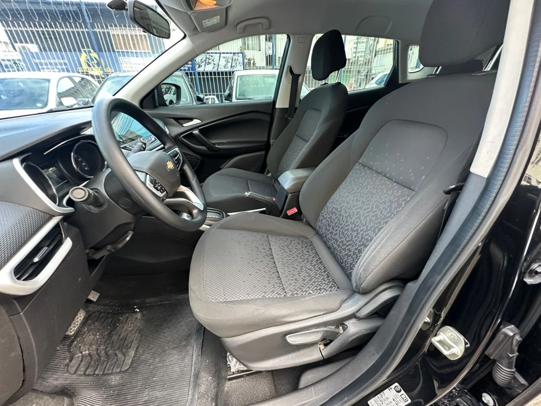 TRACKER LT 1.0 Turbo 12V Flex Automático 2023 - Imagem 8