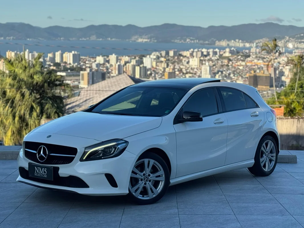 Mercedes Classe A 200 FF 2018 Com Teto - Imagem 2