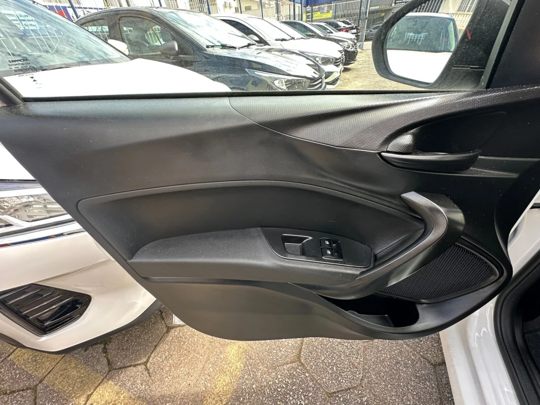 Argo Drive 1.0 Mec. Completo 2025 - Imagem 14