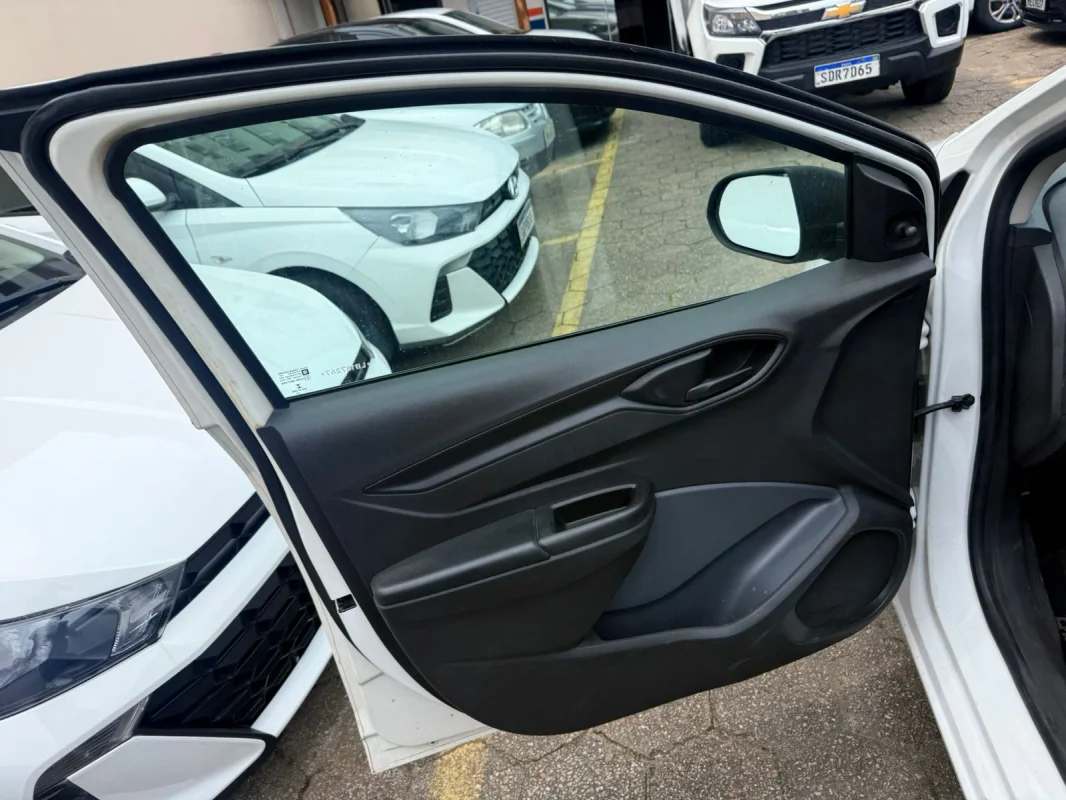 Onix Joy 1.0 Mec. Completo 2020 - Imagem 12