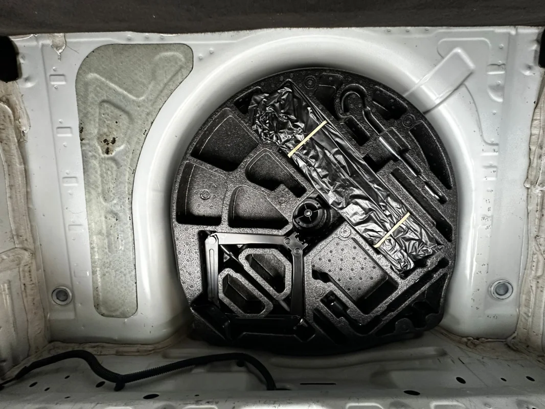 JOY Hatch 1.0 8V Black Edition 2021 - Imagem 13