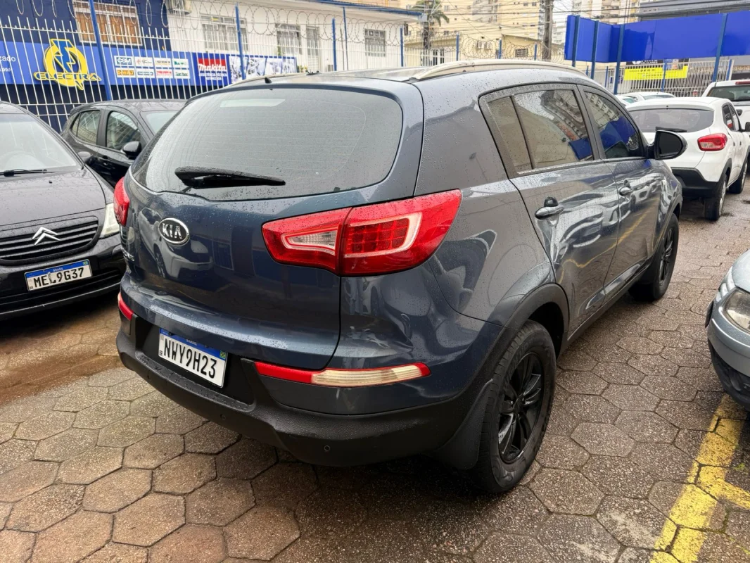 Sportage LX 2.0 Aut. 2011 - Imagem 4