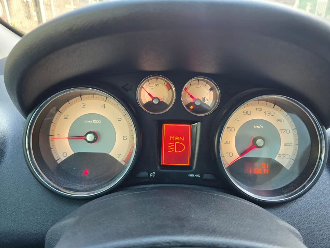 308 Allure 2.0 Automático C/Teto Panorâmico 2014 - Imagem 12