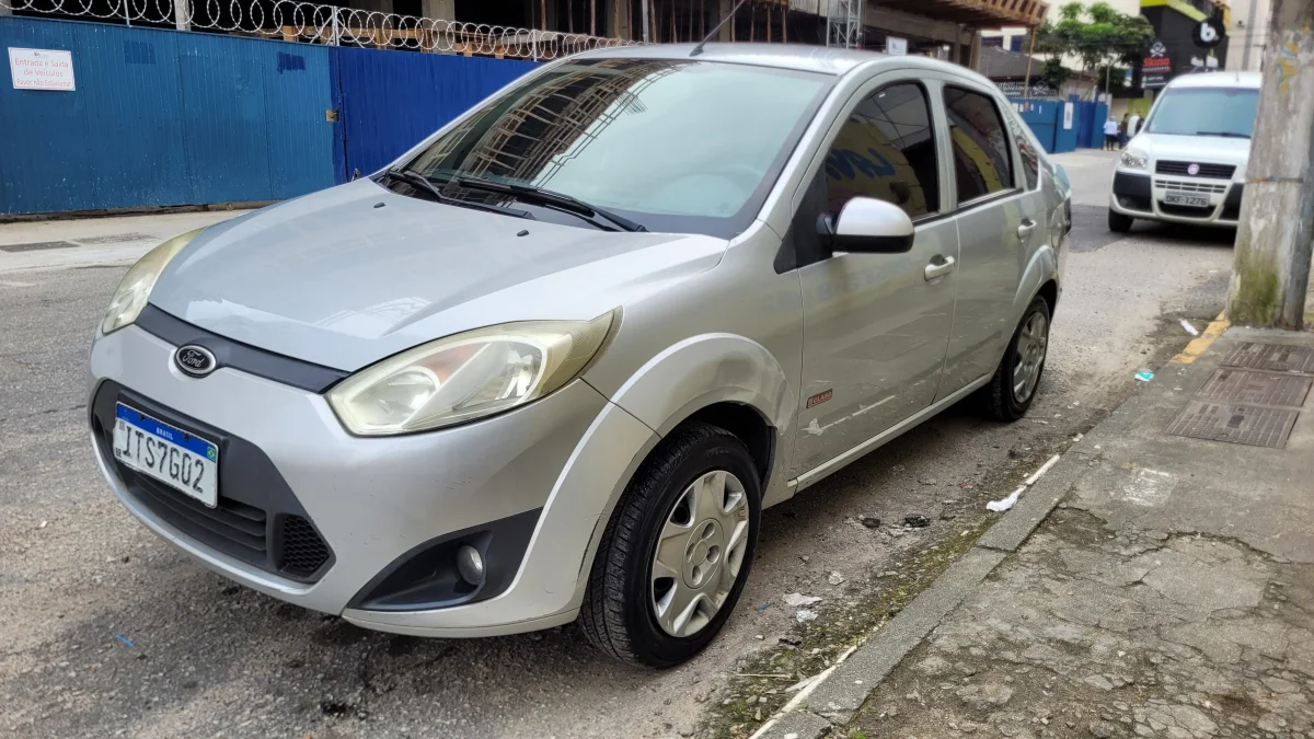 Fiesta Sedan 1.6 Completo GNV 2013 - Imagem 3