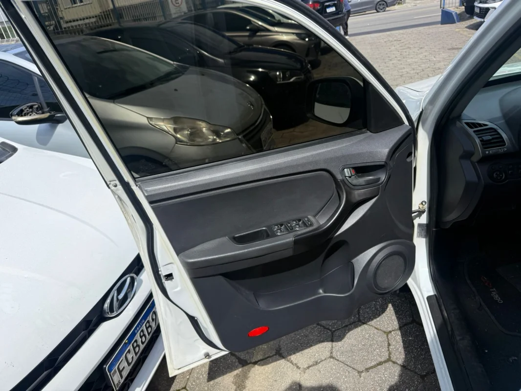 Tiggo 2.0 Aut. GNV 2015 - Imagem 12