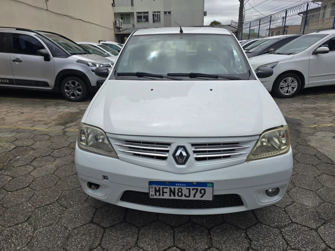 Logan 1.6 Privilege Completo 2008 - Imagem 2