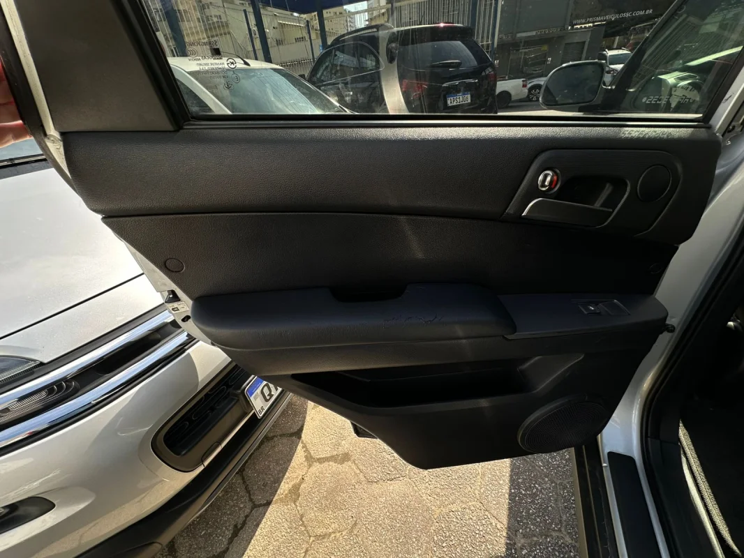 ACTYON 2.0 16V 141cv Diesel 2010 - Imagem 6