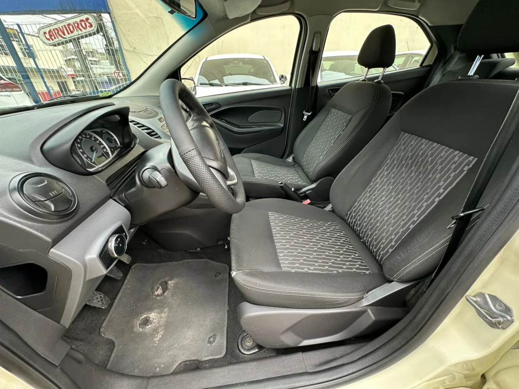 Ka 1.0 SE/SE Plus TiVCT Flex 5p 2014 - Imagem 9