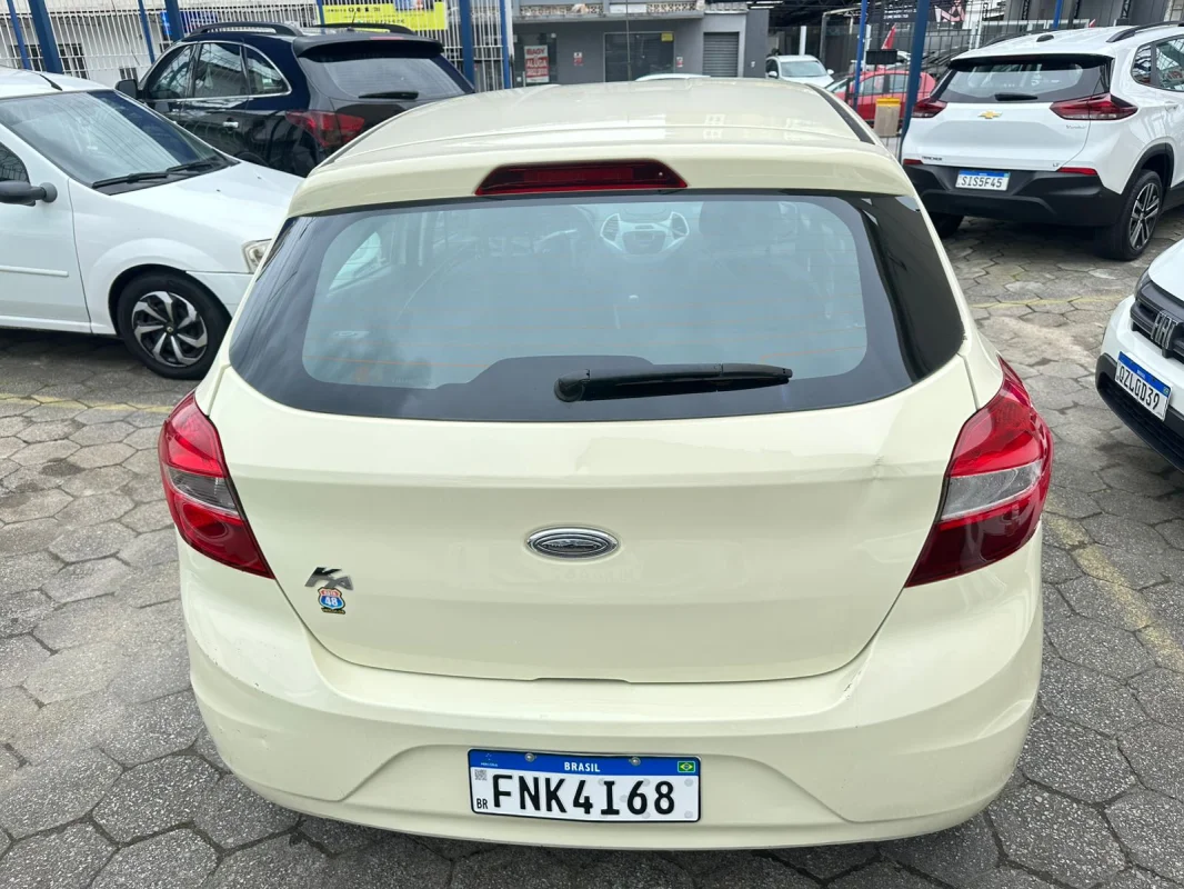 Ka 1.0 SE/SE Plus TiVCT Flex 5p 2014 - Imagem 6
