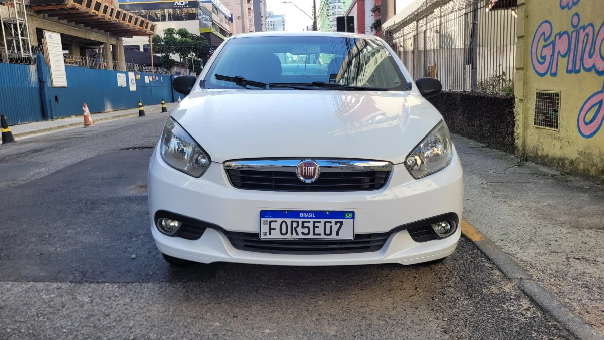 Grand Siena TetraFuel 1.4 Completo GNV 2016 - Imagem 2