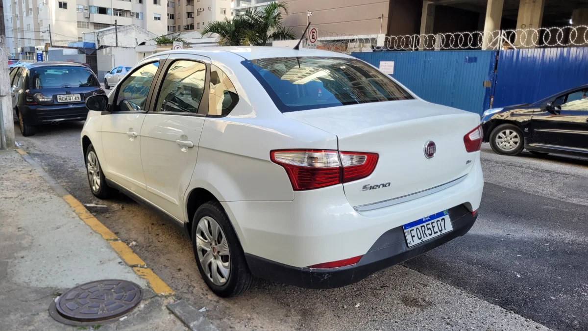 Grand Siena TetraFuel 1.4 Completo GNV 2016 - Imagem 4